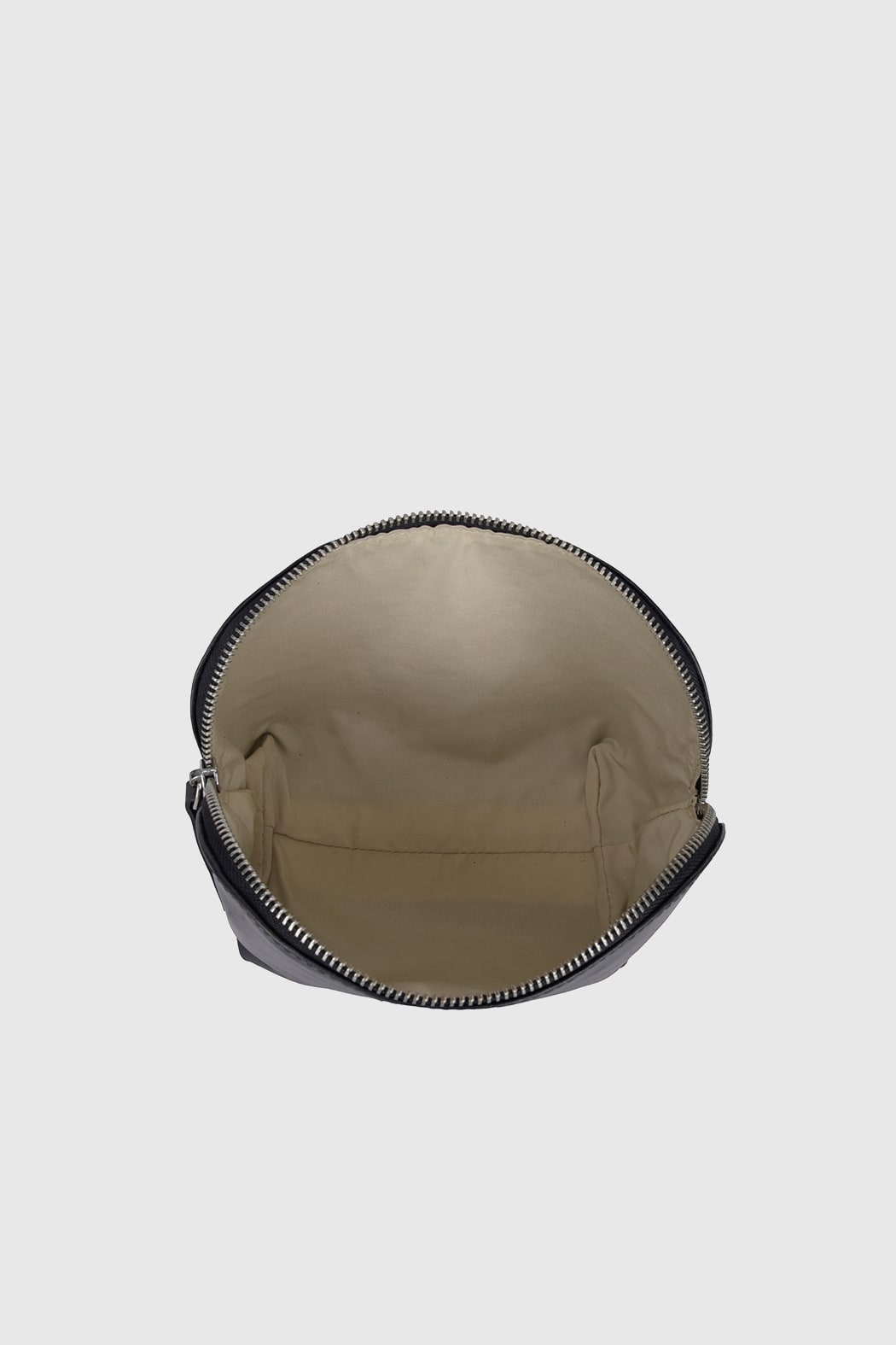 Lissie Pouch